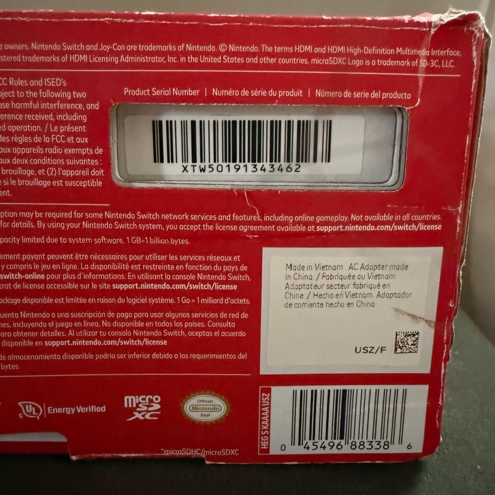 Used Nintendo Switch OLED Bundle with 400GB Memory Card - Picture 3 of 12